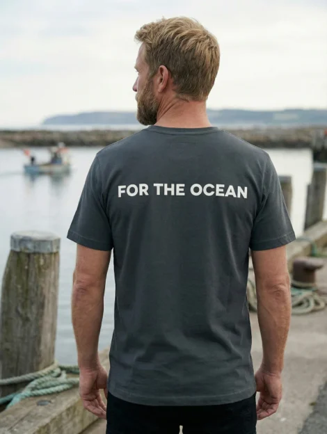 T-Shirt Ocean Activist